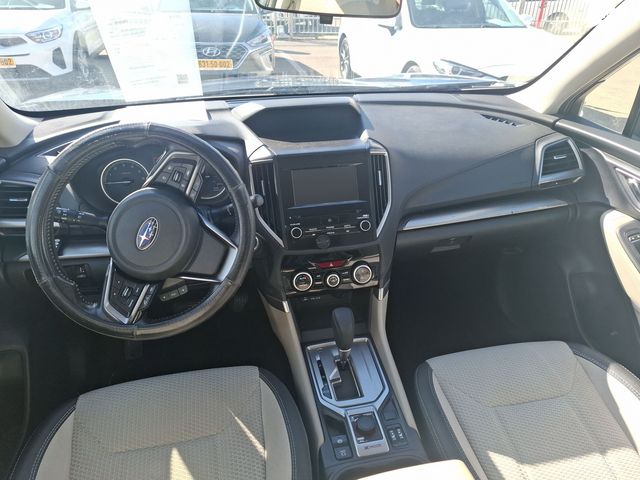 סובארו פורסטר