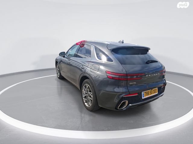 ג'נסיס GV70