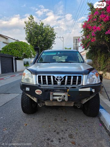 טויוטה לנד קרוזר