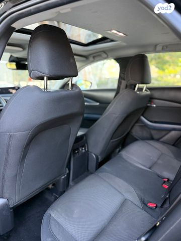 מאזדה CX-30