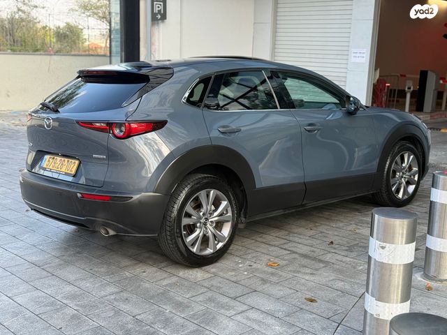 מאזדה CX-30