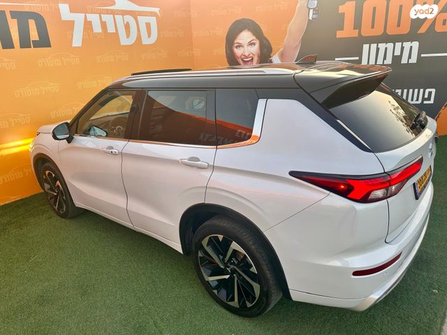 מיצובישי אאוטלנדר