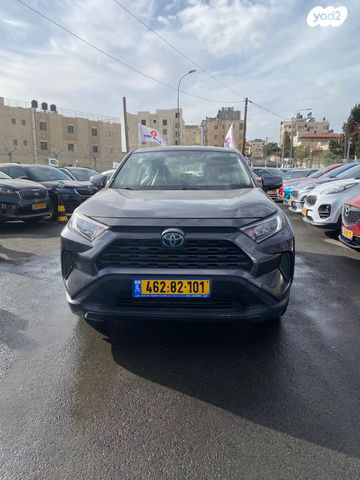 טויוטה RAV4