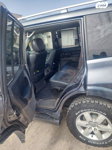 מיצובישי פג'רו