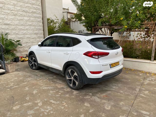 יונדאי טוסון