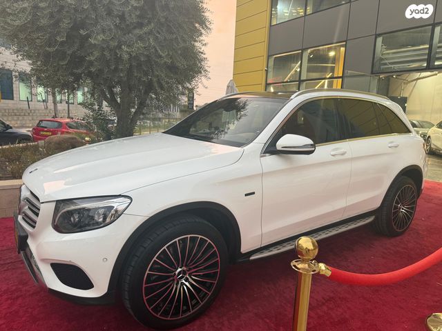 מודעת רכב מרצדס-בנץ GLC