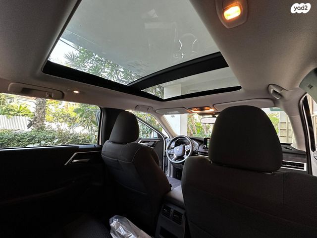 מיצובישי אאוטלנדר