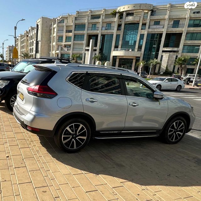 מודעת רכב ניסאן אקס טרייל