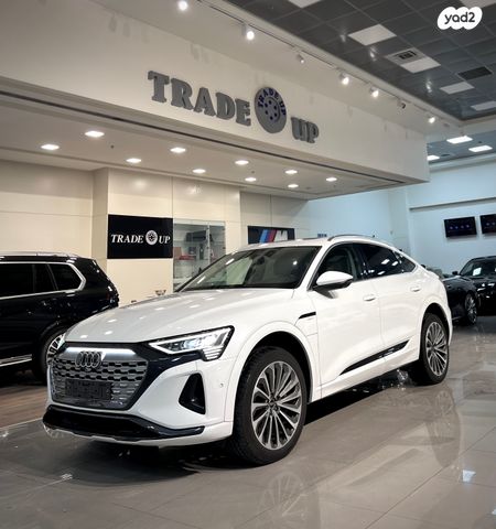 אאודי Q8 e-tron