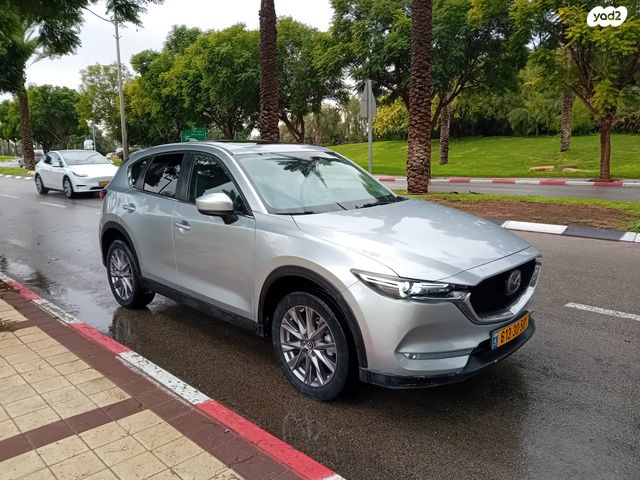 מודעת רכב מאזדה CX-5