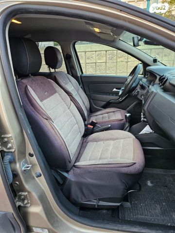 דאצ'יה דאסטר