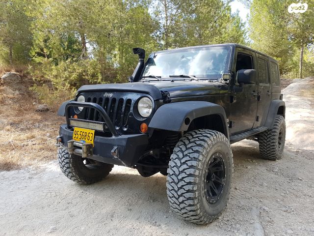 מודעת רכב ג'יפ רנגלר