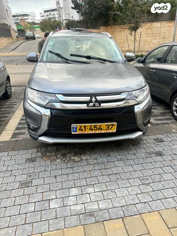 מיצובישי אאוטלנדר