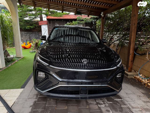 מודעת רכב אם ג'י מארוול R