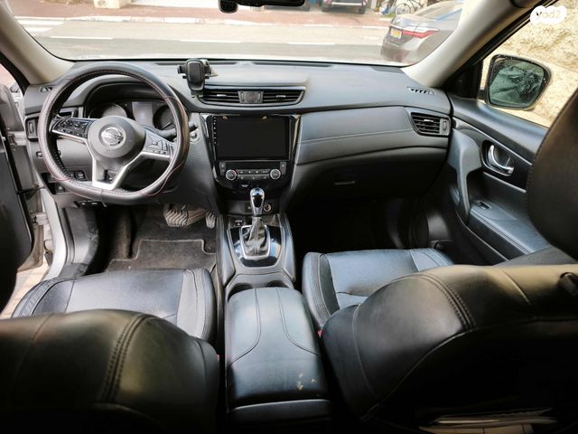 ניסאן אקס טרייל