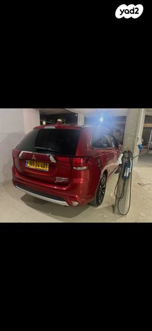 מיצובישי אאוטלנדר