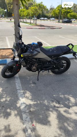 הוסקוורנה SVARTPILEN 401