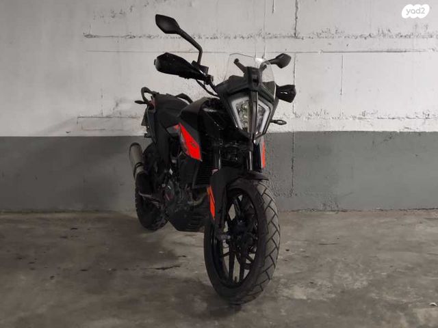 KTM Adventure 390