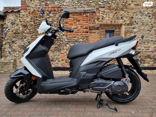 מודעת רכב סאן יאנג Jet 4 RX