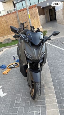 ימאהה X-Max 125 Sport