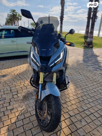 הונדה X-ADV750