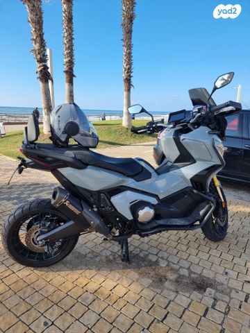 הונדה X-ADV750