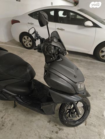 ימאהה RayZR 125