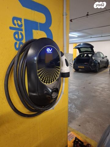 feedItemObj.data.row_1