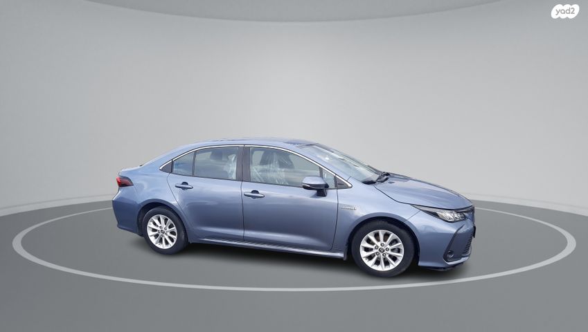 טויוטה קורולה