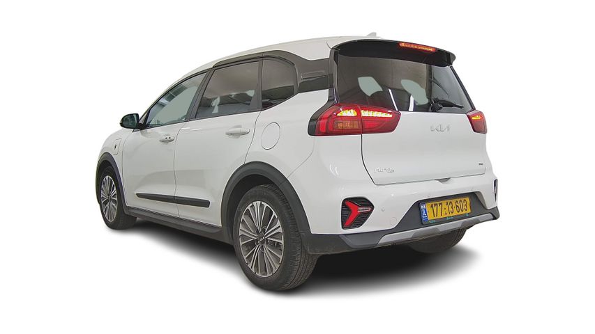 קיה נירו פלוס