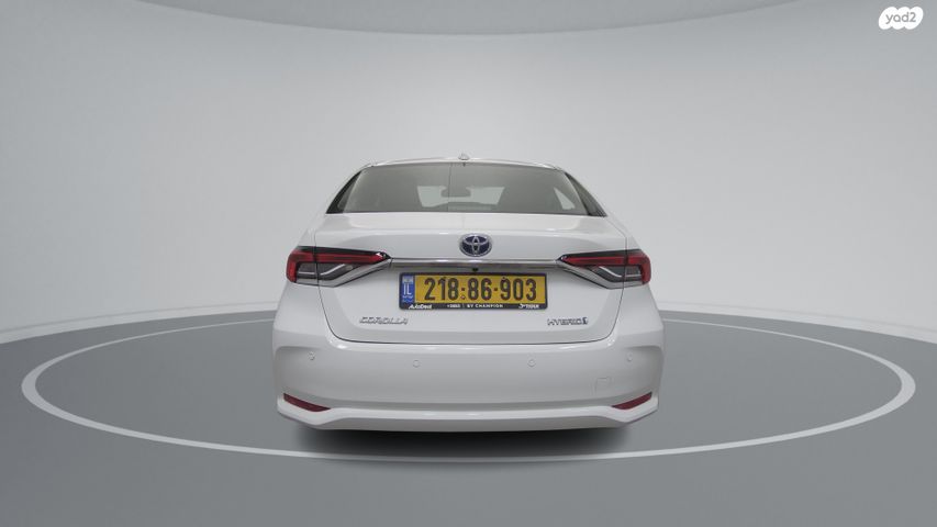 טויוטה קורולה