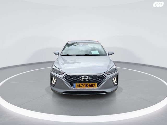 יונדאי איוניק