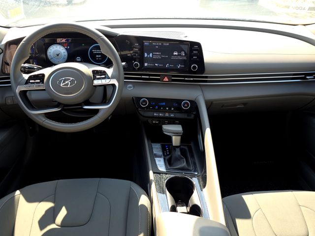 יונדאי אלנטרה