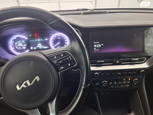 קיה נירו פלוס