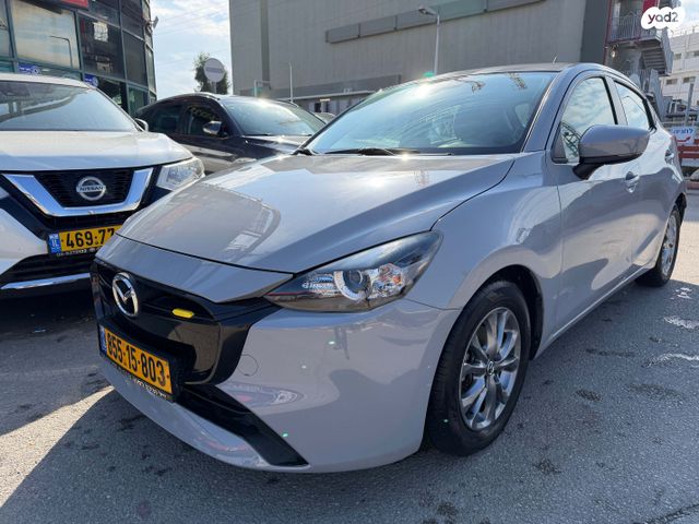 מודעת רכב מאזדה 2