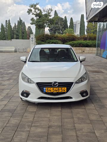 מודעת רכב מאזדה 3