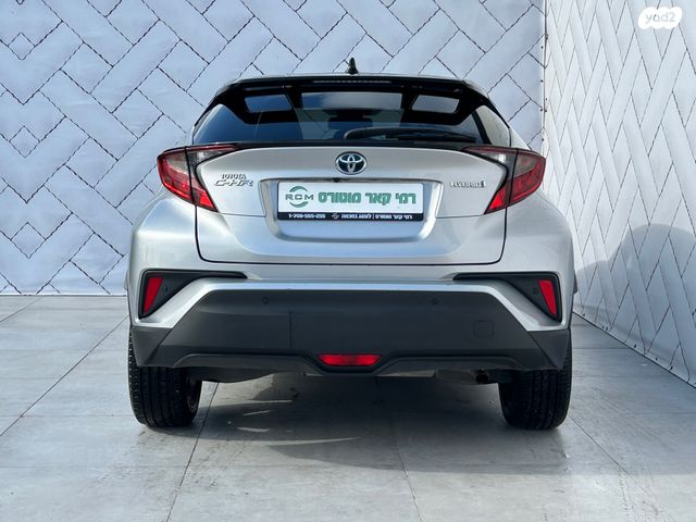 טויוטה C-HR