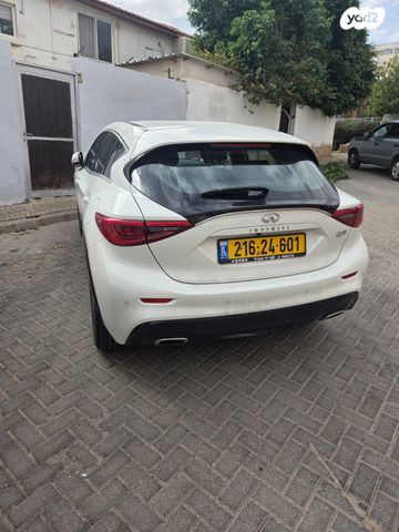 אינפיניטי Q30