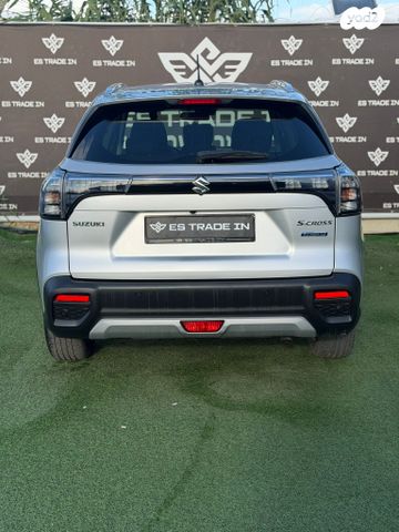 סוזוקי S-Cross