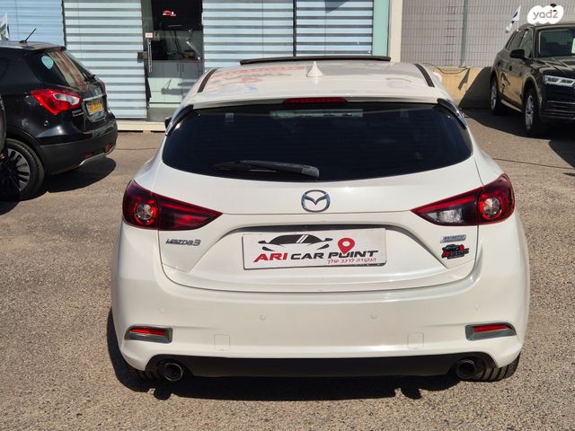 מאזדה 3