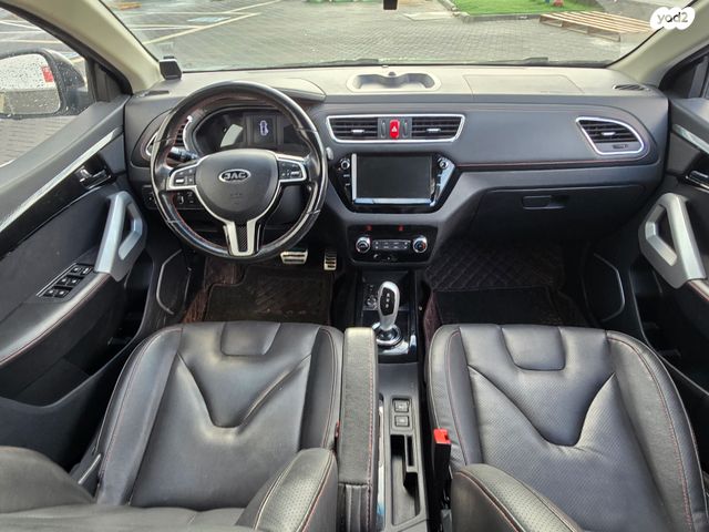 מודעת רכב ג׳יי.איי.סי E-S2