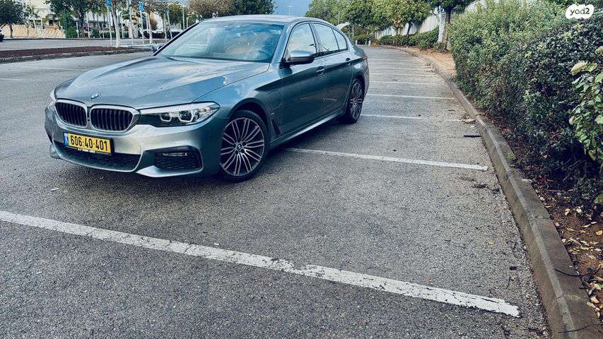 מודעת רכב ב מ וו סדרה 5