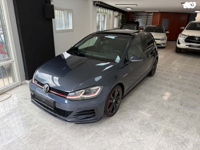 מודעת רכב פולקסווגן גולף