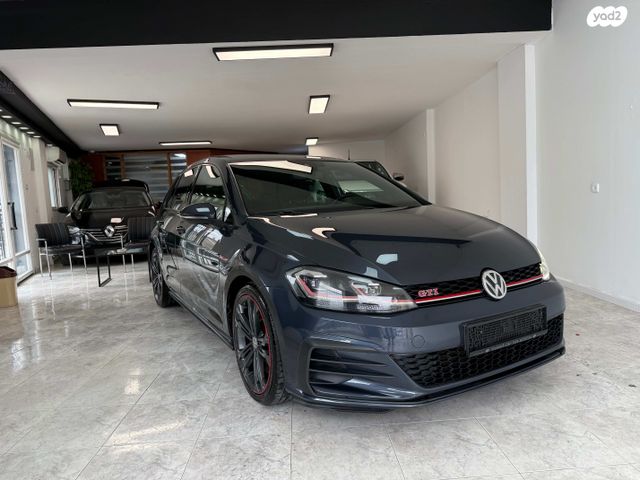 פולקסווגן גולף