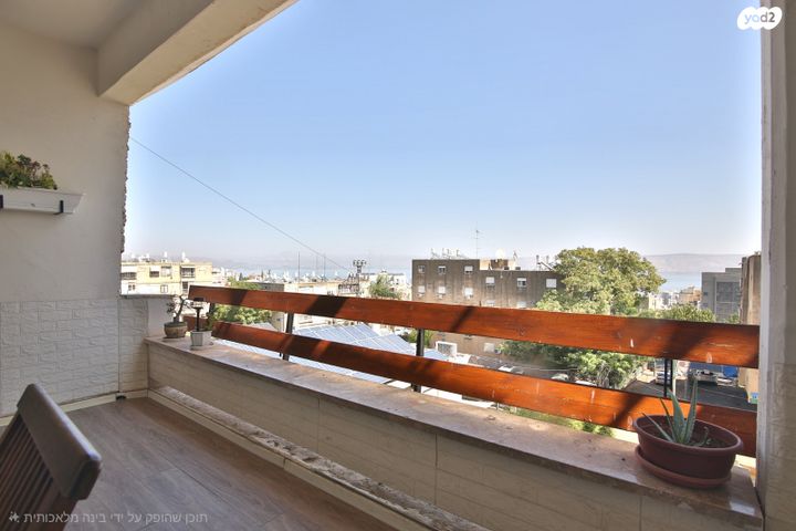 גג/ פנטהאוז, השופטים 1, אחוזת כנרת, טבריה