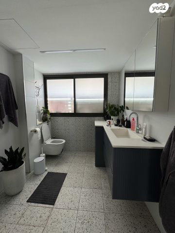 דירה, בית הלל 1, שכונת הלל, רמת גן