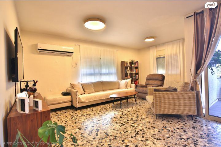 גג/ פנטהאוז, השופטים 1, אחוזת כנרת, טבריה