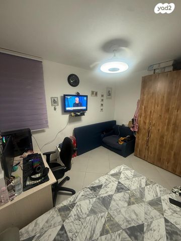 דירה, עונות השנה 4, העונות - בבניה, רובע 11, אילת