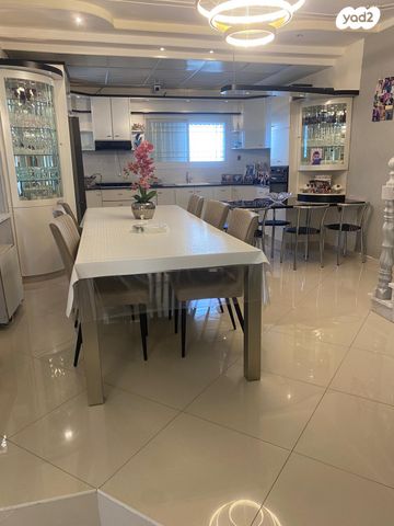 בית פרטי/ קוטג', סמטת רקפת 18, בנה ביתך, קרית ים