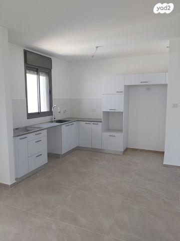 דירה, שלום דנינו 2, נתיבות מערב, נתיבות